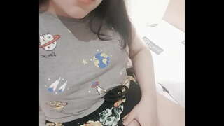 Sluty teen tha e a &#039; bhideo airson a h-daddy