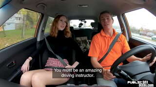 Bigtit британски црвенокосиот цицање патот наставник петел пред секс